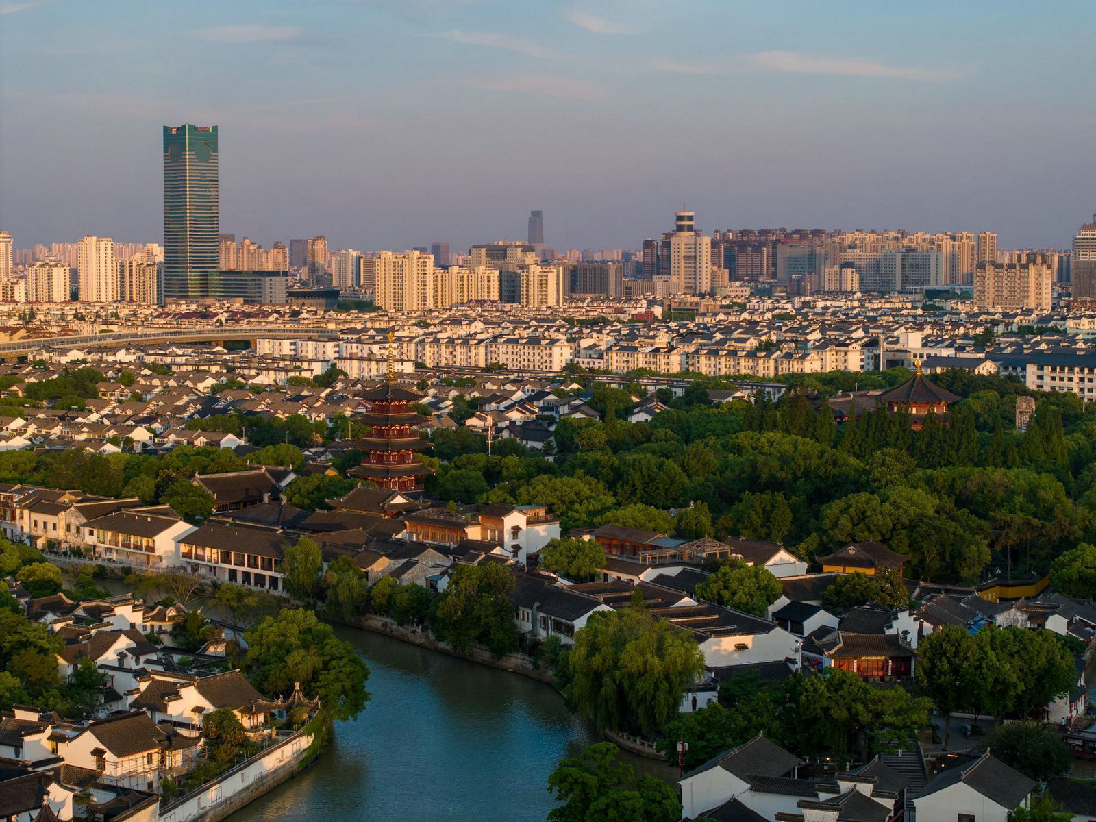 告別“高污染、高能耗”，水泥行業(yè)綠色低碳轉(zhuǎn)型有了“無錫樣板”