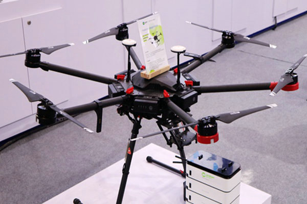 無人機再顯威力，廢氣偷排企業(yè)無所遁形